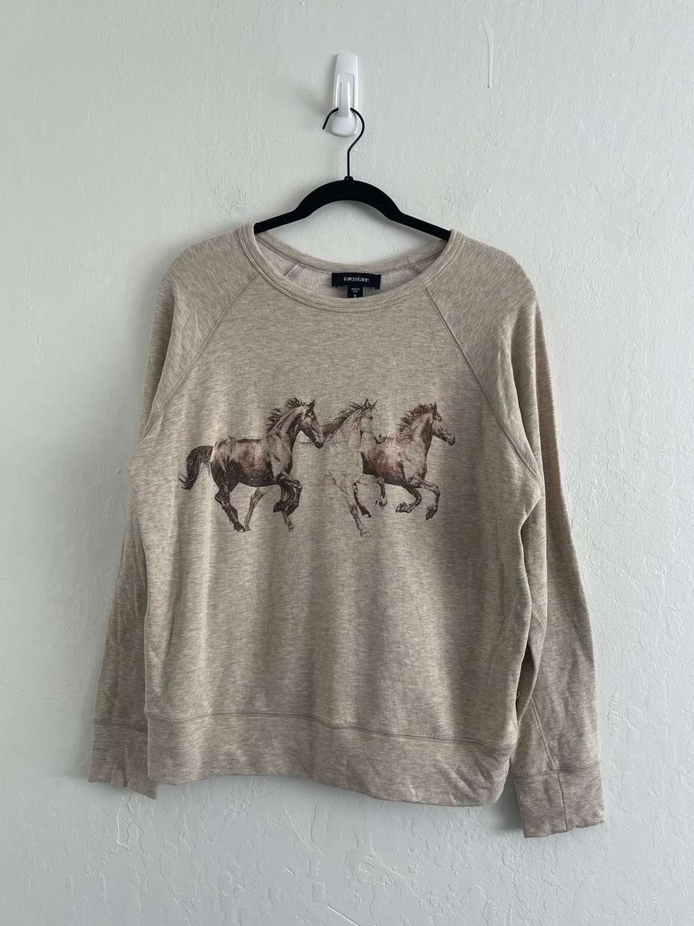 Karen Kane Beige Horse Graphic Crewneck Pullover Sweater Womens Size Small